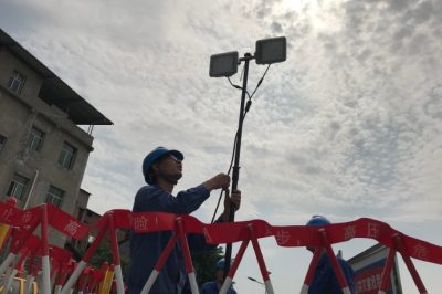 廣安供電公司開展防洪防汛應急演練 廣安供電公司開展防洪防汛應急演練