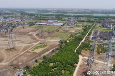 無人機助力白鶴灘保電工作 無人機助力白鶴灘保電工作