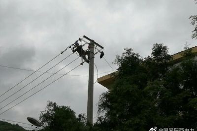 略陽(yáng)電力:加快線路改造 力??蛻羰嫘挠秒? title=