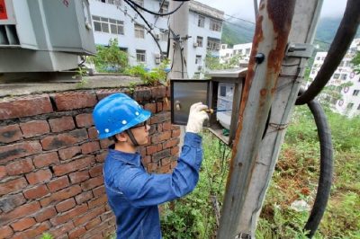 白河供電公司對獅子山新區(qū)進行4G物聯(lián)網(wǎng)卡更換 白河供電公司對獅子山新區(qū)進行4G物聯(lián)網(wǎng)卡更換