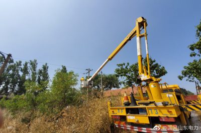 萊州電力:斷接弓子線 更換跌落式熔斷器 萊州電力:斷接弓子線 更換跌落式熔斷器