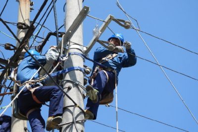 龍口供電:新臺架投運提高供電能力 龍口供電:新臺架投運提高供電能力