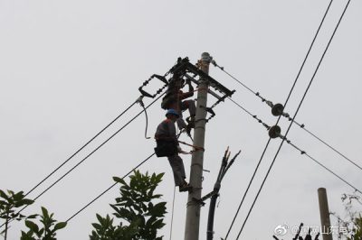 慶云供電公司完成10千伏化工線進(jìn)行升級(jí)改造 慶云供電公司完成10千伏化工線進(jìn)行升級(jí)改造