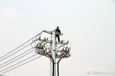 沂南供電公司完成10千伏高里配出線路建設(shè) 沂南供電公司完成10千伏高里配出線路建設(shè)