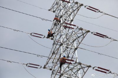招遠(yuǎn)供電公司組織110千伏都環(huán)線改造工作 招遠(yuǎn)供電公司組織110千伏都環(huán)線改造工作