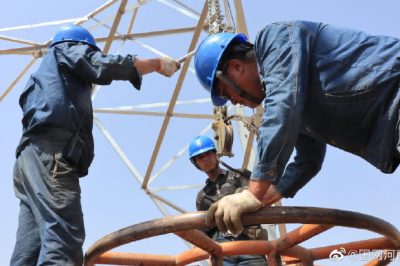 圓滿完成220千伏牽引站外部供電工程放線工作 圓滿完成220千伏牽引站外部供電工程放線工作