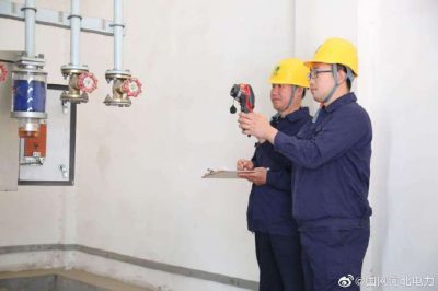 臨城供電公司到城東變電站進(jìn)行無(wú)線紅外測(cè)溫 臨城供電公司到城東變電站進(jìn)行無(wú)線紅外測(cè)溫