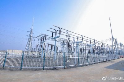 220千伏變電站新增一臺(tái)180兆伏安主變順利擴(kuò)容 220千伏變電站新增一臺(tái)180兆伏安主變順利擴(kuò)容