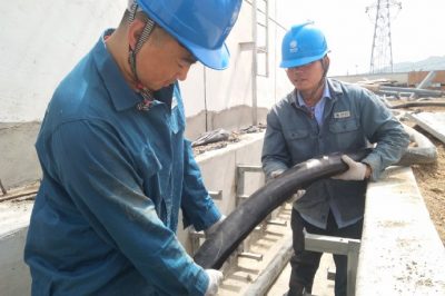 35千伏盤石站主變側(cè)高壓電纜鋪設(shè) 35千伏盤石站主變側(cè)高壓電纜鋪設(shè)