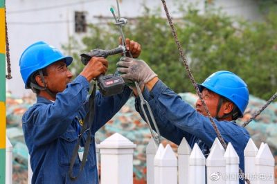 國網(wǎng)鄒平市供電公司:增加電源點 供應(yīng)順暢電 國網(wǎng)鄒平市供電公司:增加電源點 供應(yīng)順暢電