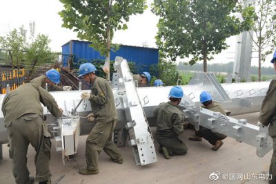 10千伏通達(dá)線富強(qiáng)支線新建9號(hào)轉(zhuǎn)角鐵塔線路，助力地方經(jīng)濟(jì)發(fā)展