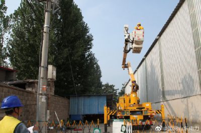 10千伏250千伏安專變帶電接火帶電T接引流線帶作業(yè) 10千伏250千伏安專變帶電接火帶電T接引流線帶作業(yè)