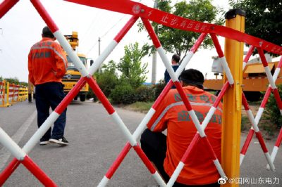 10千伏大戶線、10千伏南環(huán)線開展直線改耐張并加裝開關(guān)作業(yè)