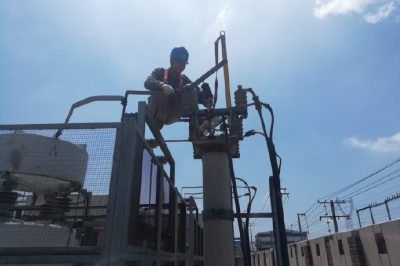 110千伏石門橋站進(jìn)行刀閘檢查維護(hù)工作 110千伏石門橋站進(jìn)行刀閘檢查維護(hù)工作