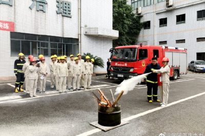 重慶供電公司在大溪溝變電站開展消防應(yīng)急演練 重慶供電公司在大溪溝變電站開展消防應(yīng)急演練