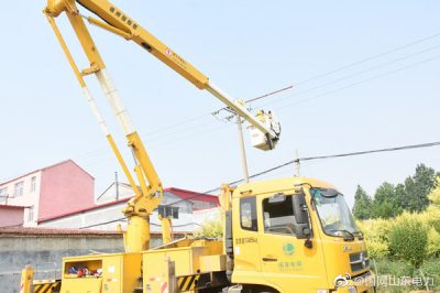 10千伏長官農(nóng)業(yè)線14號桿帶電更換跌落式熔斷器 10千伏長官農(nóng)業(yè)線14號桿帶電更換跌落式熔斷器