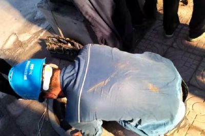 蓬萊市供電公司冒高溫開展新上電纜分接柜、敷設(shè)電纜工程