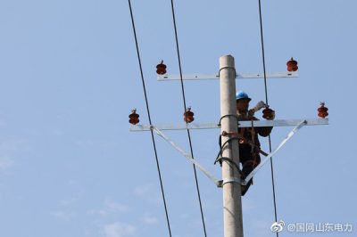 小屯村400伏線路進(jìn)行升級(jí)改造新架線路696米-新增變壓器1臺(tái) 小屯村400伏線路進(jìn)行升級(jí)改造新架線路696米-新增變壓器1臺(tái)