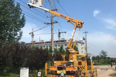 臨沭縣供電公司630千伏安充電樁工程帶電接火 臨沭縣供電公司630千伏安充電樁工程帶電接火