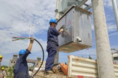 臨城縣供電公司安裝變壓器及高低壓分支箱保電央視CCTV現(xiàn)場(chǎng)直播 臨城縣供電公司安裝變壓器及高低壓分支箱保電央視CCTV現(xiàn)場(chǎng)直播