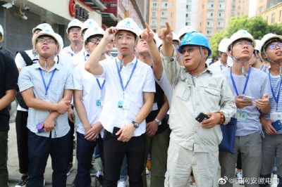 安徽電力公司2019年新入職員工集中合肥供電公司搶修現(xiàn)場參觀學習