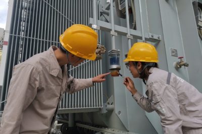 遂寧供電公司確保得榮電網(wǎng)孤網(wǎng)穩(wěn)定運行 遂寧供電公司確保得榮電網(wǎng)孤網(wǎng)穩(wěn)定運行