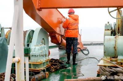 35千伏長砣二線海底電纜進(jìn)行巡檢工作 35千伏長砣二線海底電纜進(jìn)行巡檢工作