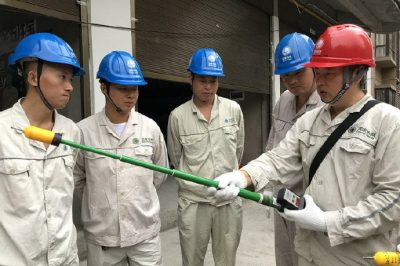武隆供電公司組織開展安全工器具使用培訓(xùn) 武隆供電公司組織開展安全工器具使用培訓(xùn)