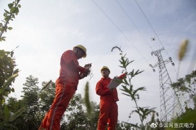 重慶璧山供電公司:紅巖服務隊節(jié)前開展無人機巡線 重慶璧山供電公司:紅巖服務隊節(jié)前開展無人機巡線