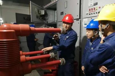 學(xué)校須定期進(jìn)行配電房維保防止電路老化 學(xué)校須定期進(jìn)行配電房維保防止電路老化