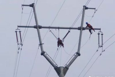 壽光市供電公司對(duì)延壽線(xiàn)進(jìn)行全面檢修 壽光市供電公司對(duì)延壽線(xiàn)進(jìn)行全面檢修