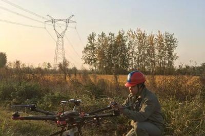 500kV樊鐘線進(jìn)行輸電線路激光掃描 500kV樊鐘線進(jìn)行輸電線路激光掃描