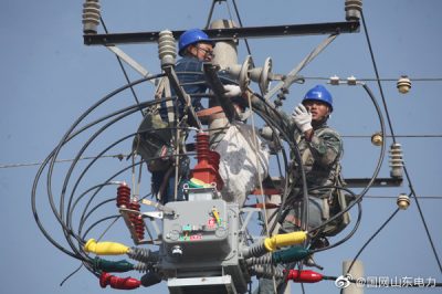 14義堂十線南樓紙廠支線開展升級改造