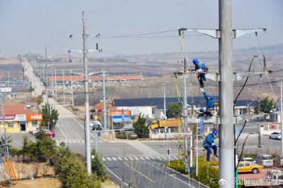 35千伏林合線路設(shè)備進(jìn)行集中清掃消缺 35千伏林合線路設(shè)備進(jìn)行集中清掃消缺