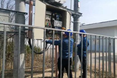 張格莊鎮(zhèn)衛(wèi)生院配電變壓器進(jìn)行測溫檢查 張格莊鎮(zhèn)衛(wèi)生院配電變壓器進(jìn)行測溫檢查