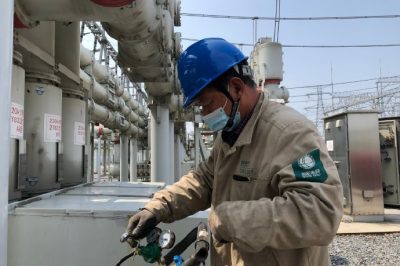 晉陵變220千伏GIS 設(shè)備進(jìn)行氣室壓力檢查 晉陵變220千伏GIS 設(shè)備進(jìn)行氣室壓力檢查