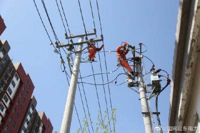 濱城區(qū)供電公司對(duì)10千伏郭王線(xiàn)進(jìn)行線(xiàn)路檢修 濱城區(qū)供電公司對(duì)10千伏郭王線(xiàn)進(jìn)行線(xiàn)路檢修