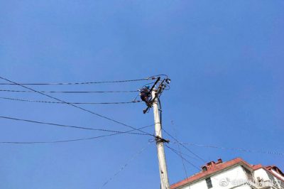 萬達(dá)廣場(chǎng)10千伏架空線路進(jìn)行拆除遷改 萬達(dá)廣場(chǎng)10千伏架空線路進(jìn)行拆除遷改