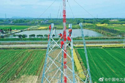 江蘇常州市薛埠鎮(zhèn)洮湖—方麓110千伏線路施工現(xiàn)場 江蘇常州市薛埠鎮(zhèn)洮湖—方麓110千伏線路施工現(xiàn)場