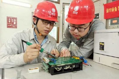 更換元器件    消除主變保護(hù)誤動(dòng) 更換元器件    消除主變保護(hù)誤動(dòng)