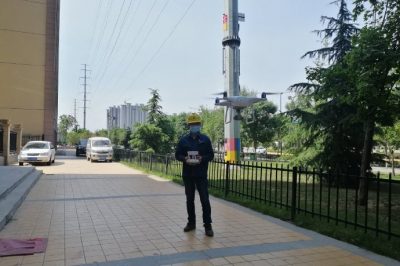 利用無人機對110千伏線路電桿塔進行巡視 利用無人機對110千伏線路電桿塔進行巡視
