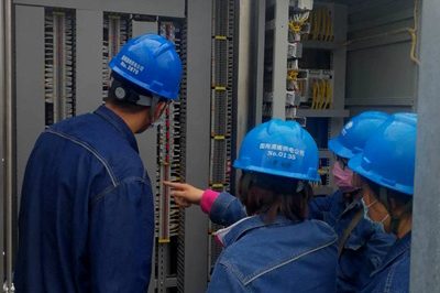 中斷路器、邊斷路器智能匯控柜驗(yàn)收