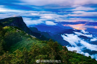 樂山電力經(jīng)歷22年電網(wǎng)調(diào)度運(yùn)行 樂山電力經(jīng)歷22年電網(wǎng)調(diào)度運(yùn)行