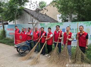 結(jié)對(duì)開展環(huán)境整治，助力美麗鄉(xiāng)村建設(shè)