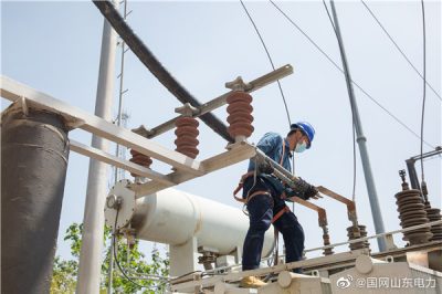35千伏過西變電站升級(jí)改造工程現(xiàn)場 35千伏過西變電站升級(jí)改造工程現(xiàn)場