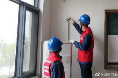 保供電供電蜀黍?yàn)椤靶∩瘾F”歸園保駕護(hù)航 保供電供電蜀黍?yàn)椤靶∩瘾F”歸園保駕護(hù)航