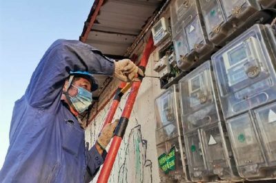 #戰(zhàn)疫情 保供電#空開虛接問題，緊急搶修保供電