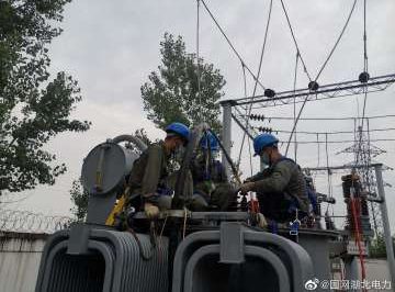 雨中逆行，只為及時消除隱患