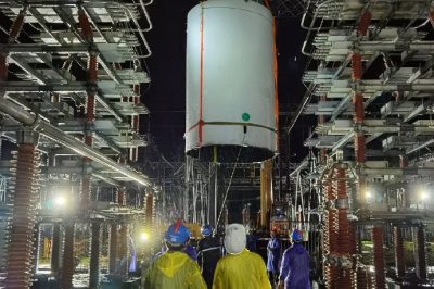 通宵搶修換流站濾波器 通宵搶修換流站濾波器