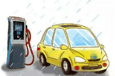 狂風暴雨之下，電動汽車能上路嗎？